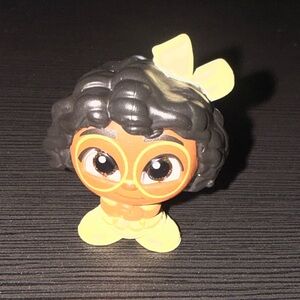 Disney Doorables Series 12 Mirabel